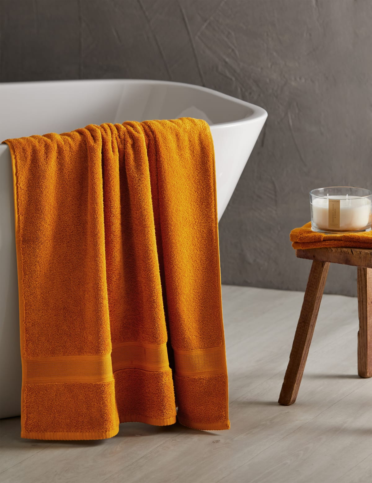 

Marks & Spencer Ultimate Super Soft Pure Cotton Towel (ANTIQUE GOLD, HAND)