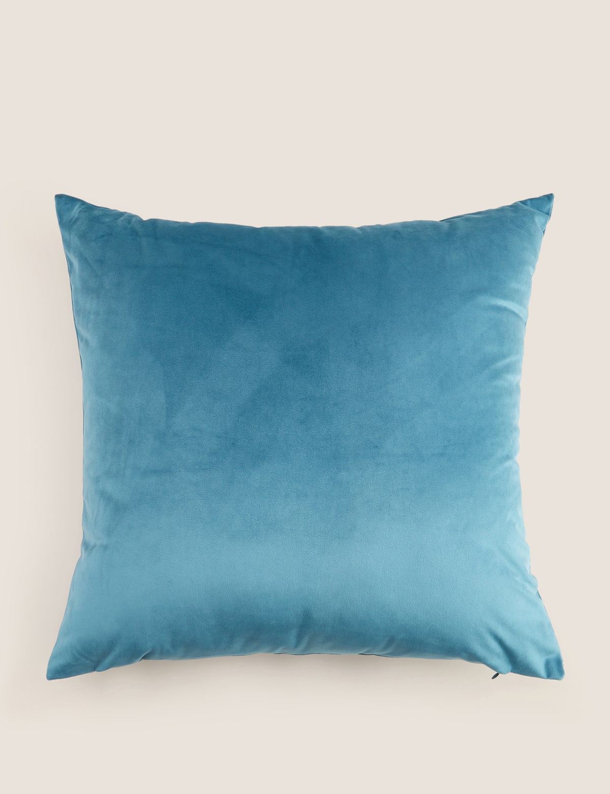 

Marks & Spencer Velvet Cushion (UNISEX, LIGHT EMERALD)