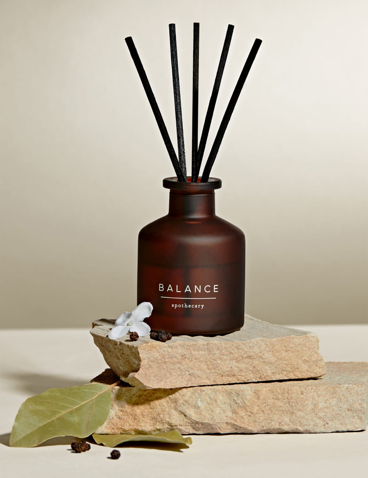 

Marks & Spencer Apothecary Balance 30ml Diffuser (AMBER, 30ml)