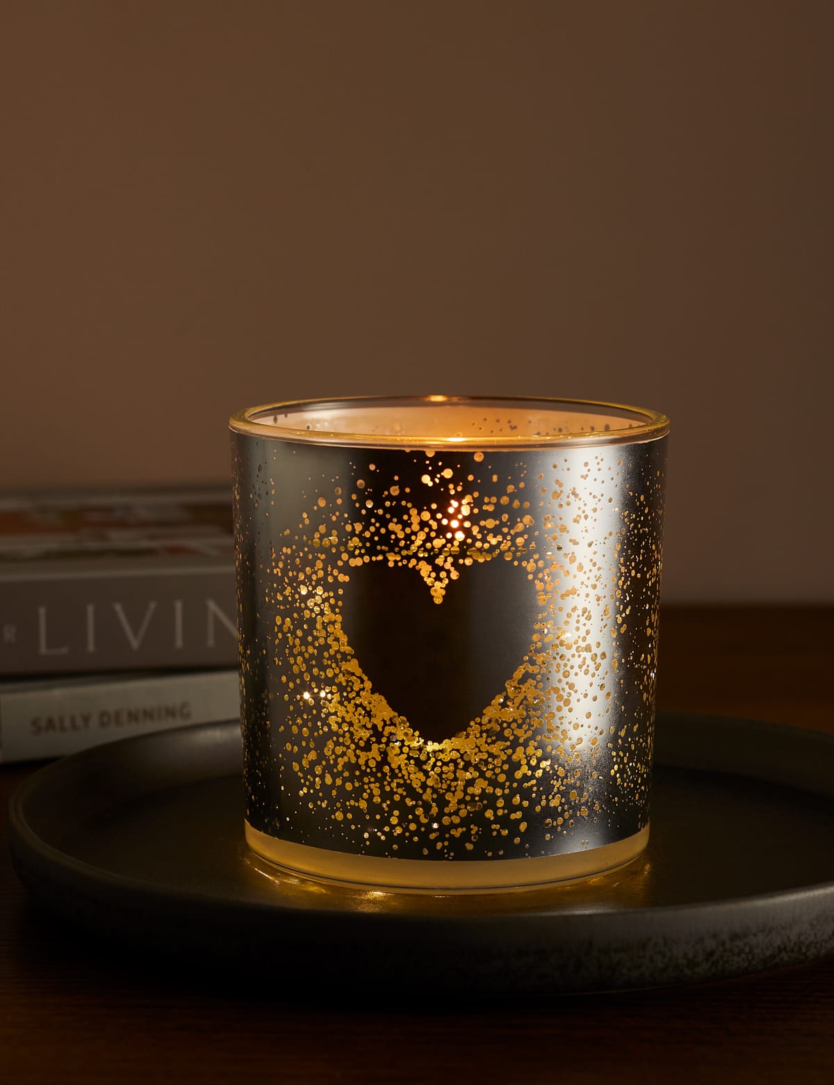 

Marks & Spencer Heart Light Up Candle (PINK MIX)