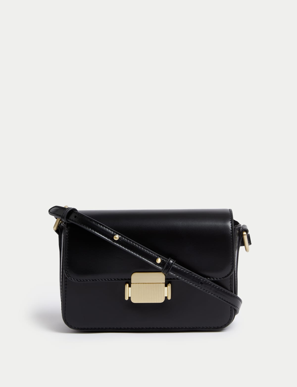 

Marks & Spencer Faux Leather Cross Body Bag (FEMALE, BLACK)