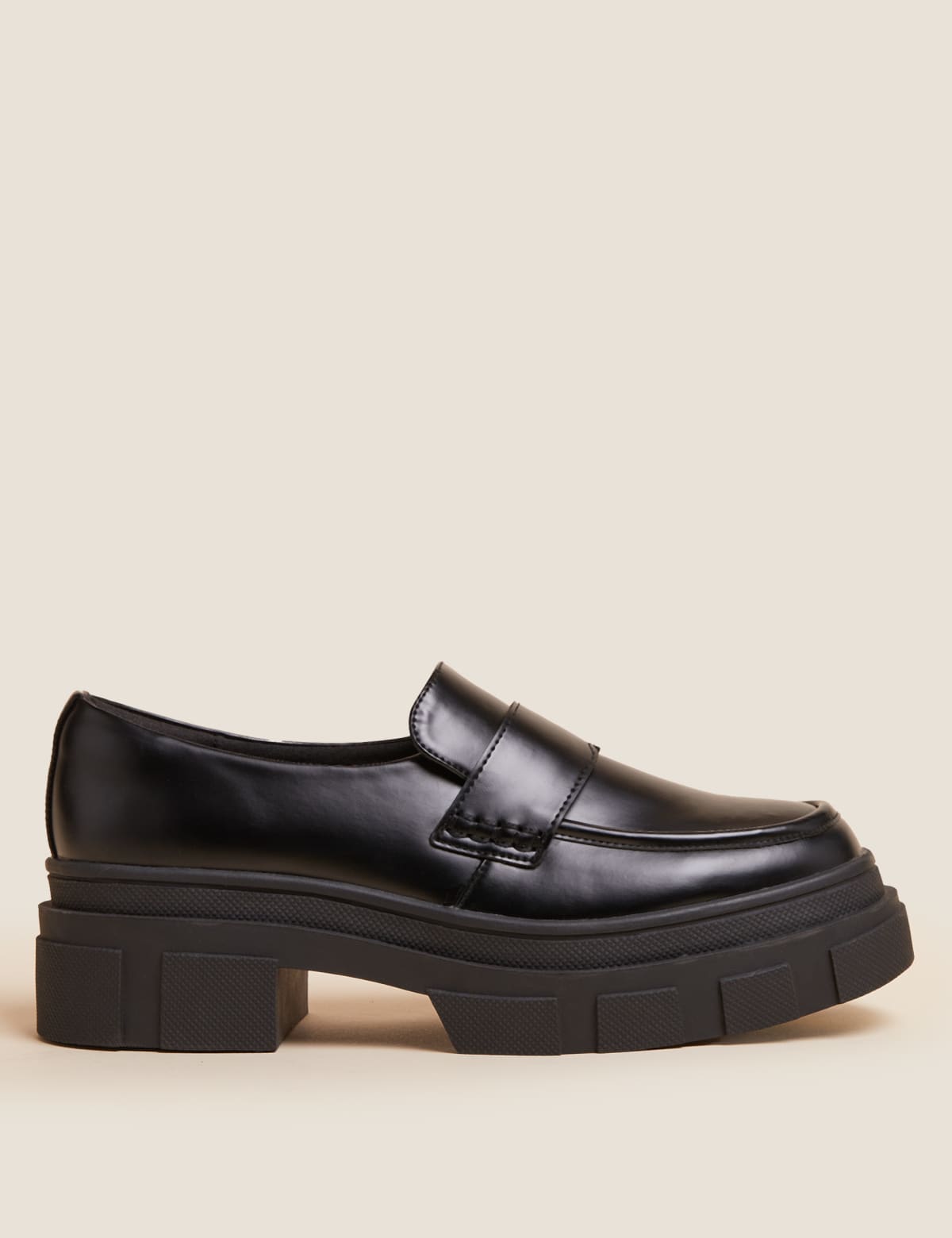 

Marks & Spencer Chunky Flatform Loafers (FEMALE, BLACK, 5)