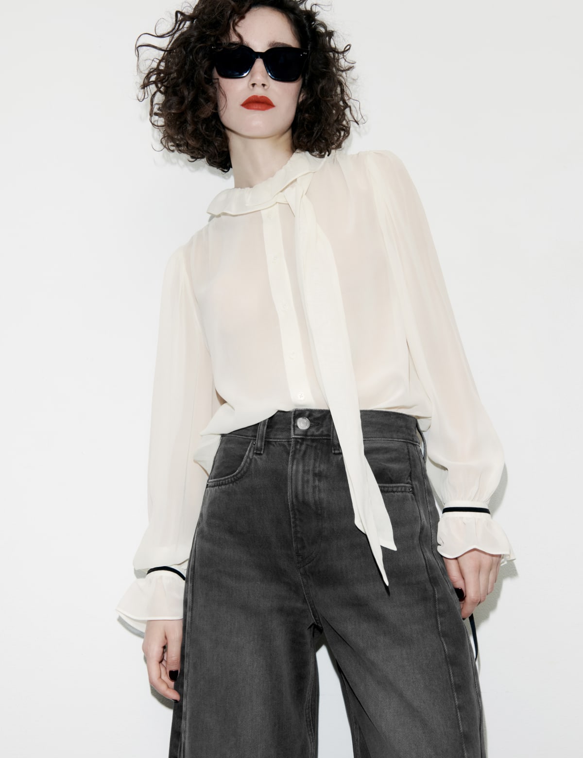 

Marks & Spencer Pure Silk Tie-Neck Ruffle Blouse (FEMALE, ECRU, 12)