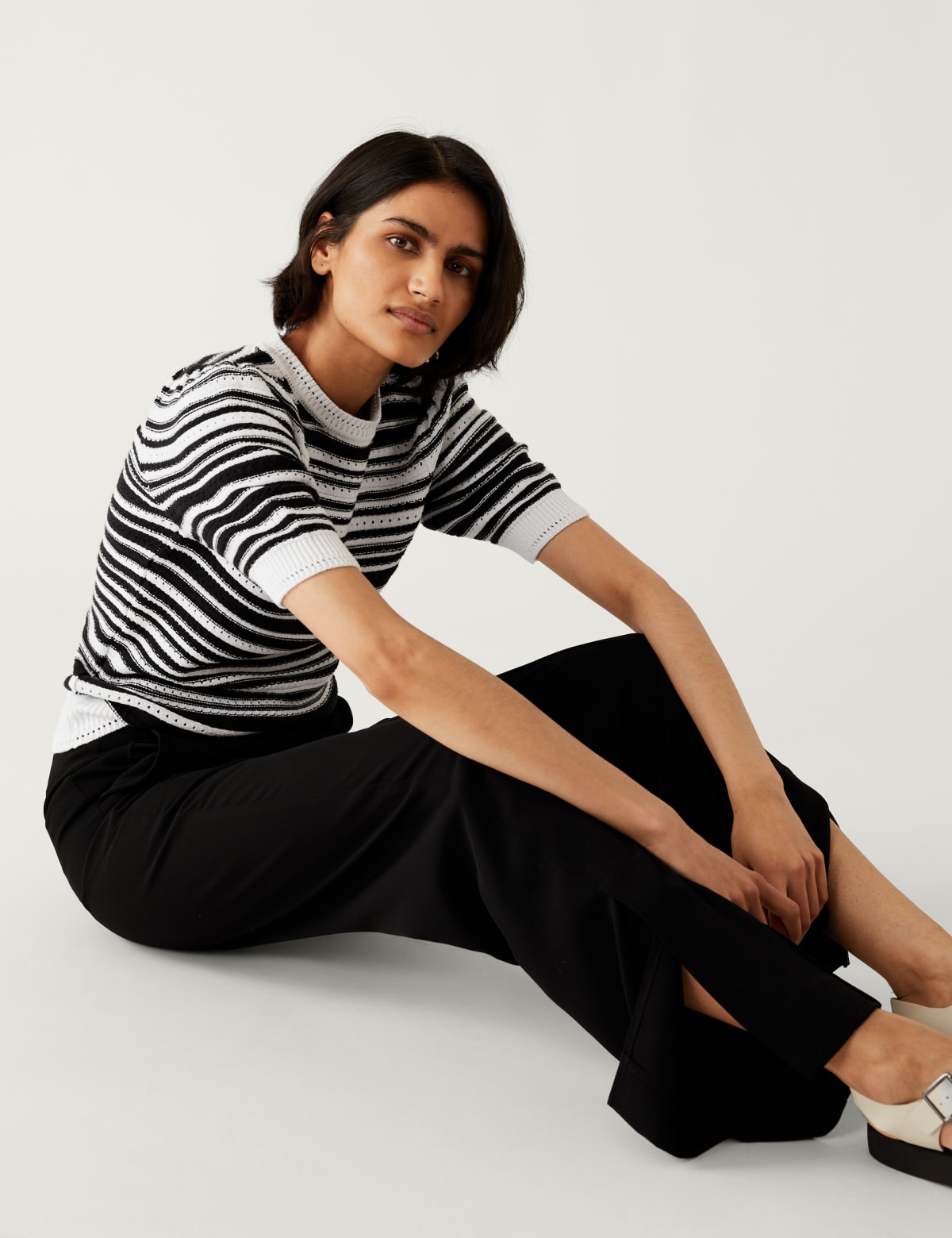 

Marks & Spencer Cotton Rich Striped Crew Neck Knitted Top (FEMALE, BLACK MIX, S)
