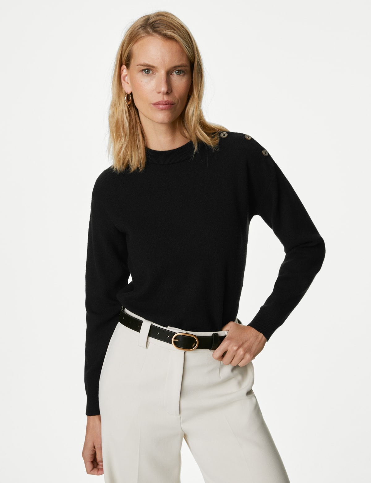 

Marks & Spencer Soft Touch Crew Neck Button Detail Jumper (FEMALE, BLACK, S)