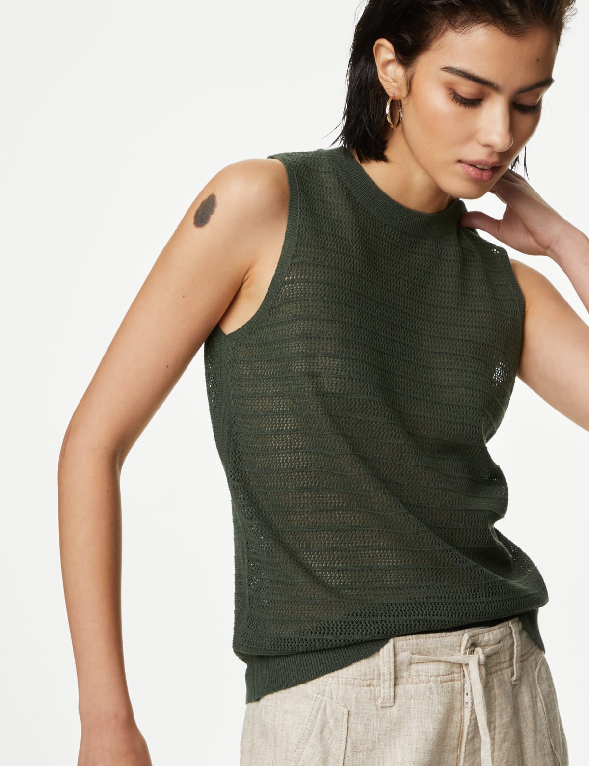 

Marks & Spencer Textured Crew Neck Knitted Vest with Linen (FEMALE, HUNTER GREEN, M)