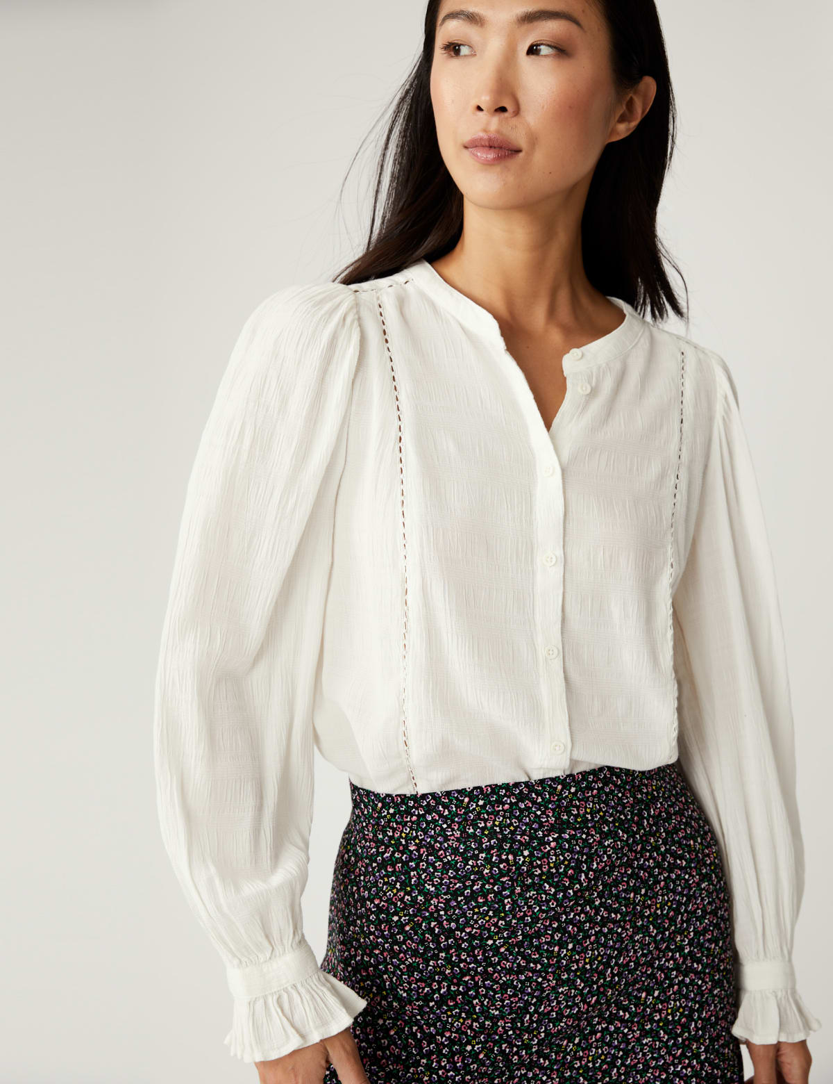 

Marks & Spencer Cotton Blend Popover Blouse (FEMALE, IVORY, 10)