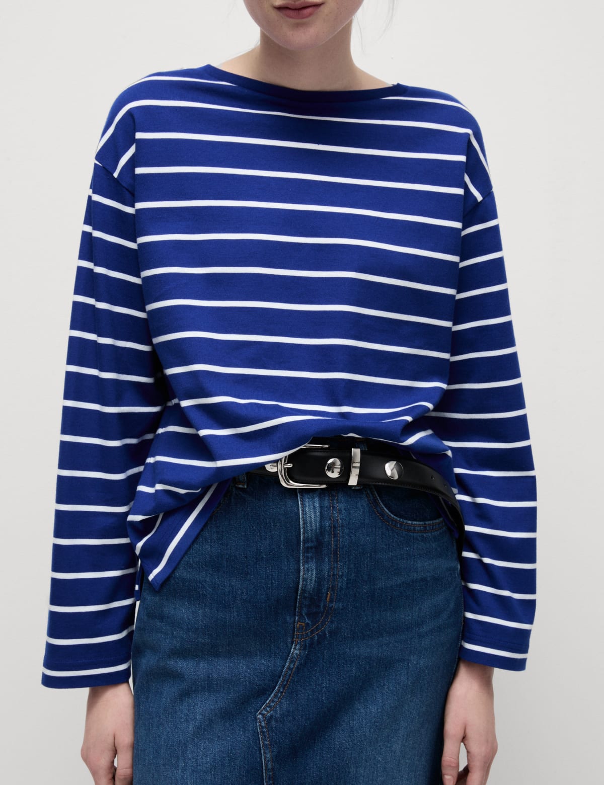 

Marks & Spencer Pure Cotton Oversized Striped Top (FEMALE, DARK BLUE MIX, 16)