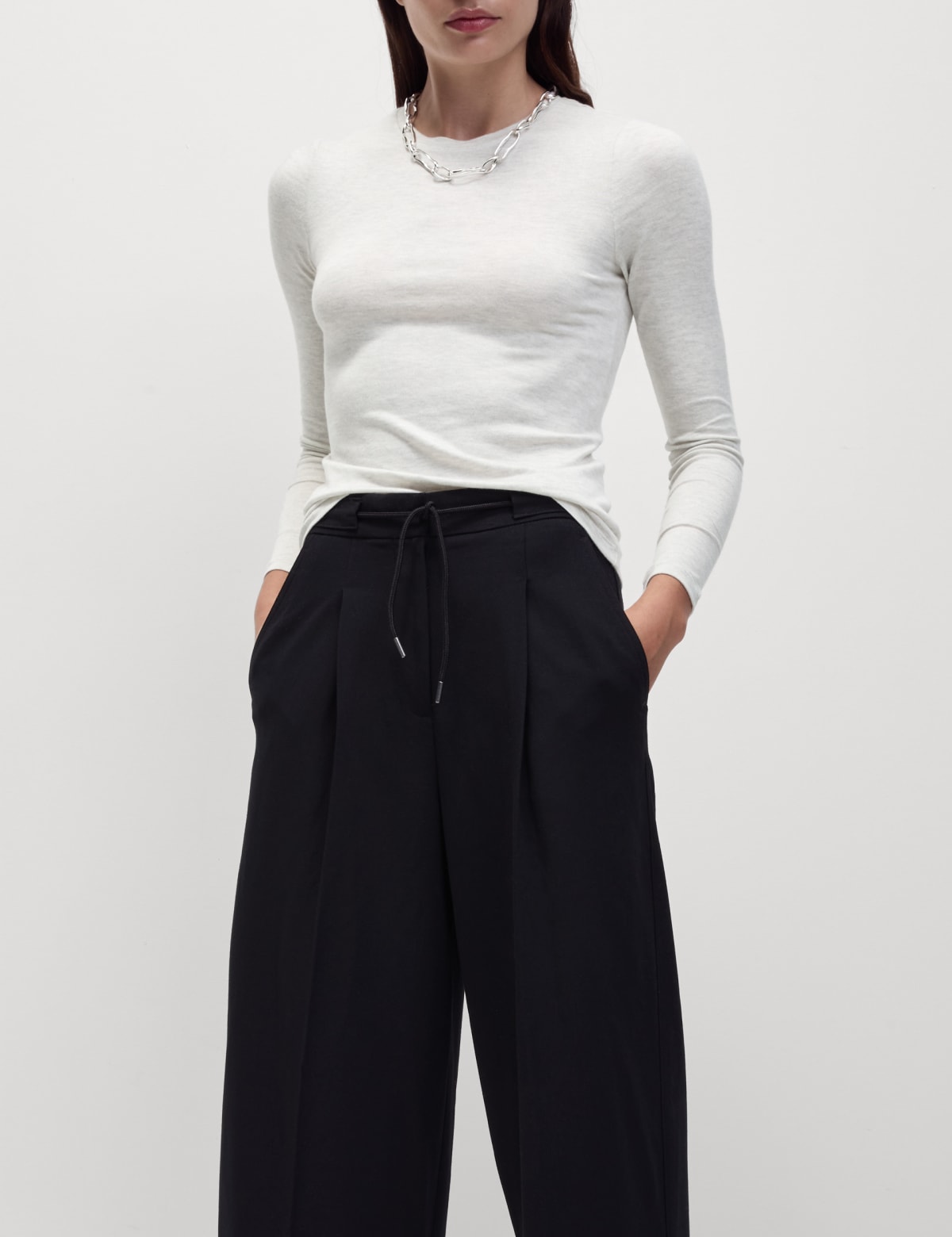

Marks & Spencer Cosy Crew Neck Slim Fit Top (FEMALE, NATURAL MIX, 20)