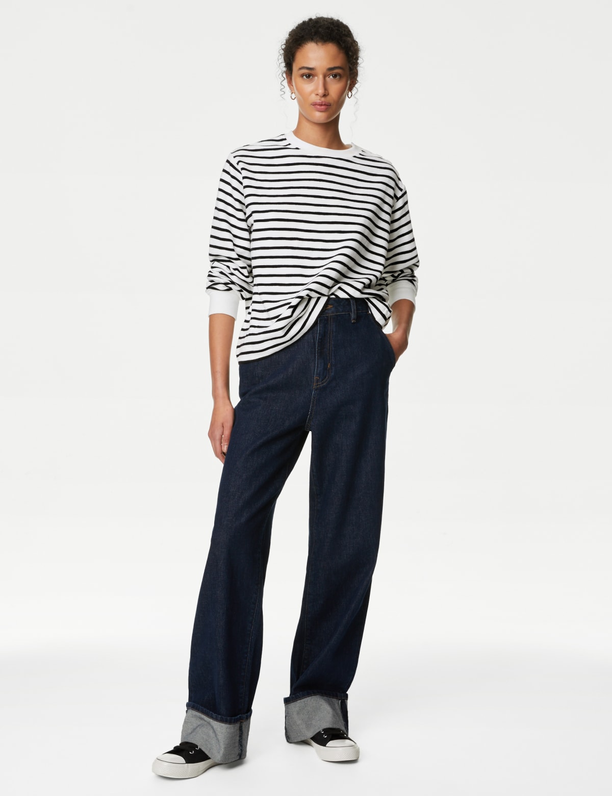 

Marks & Spencer Cotton Rich Striped Crew Neck Sweatshirt (FEMALE, BLACK MIX, S)