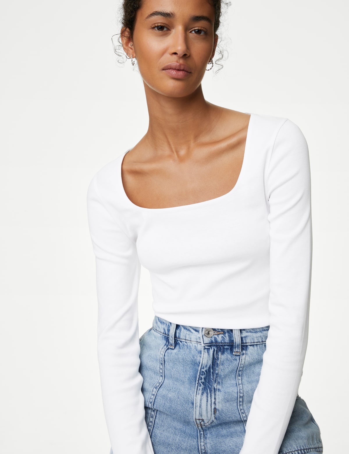 

Marks & Spencer Pure Cotton Square Neck Slim Fit Top (FEMALE, WHITE, 16)