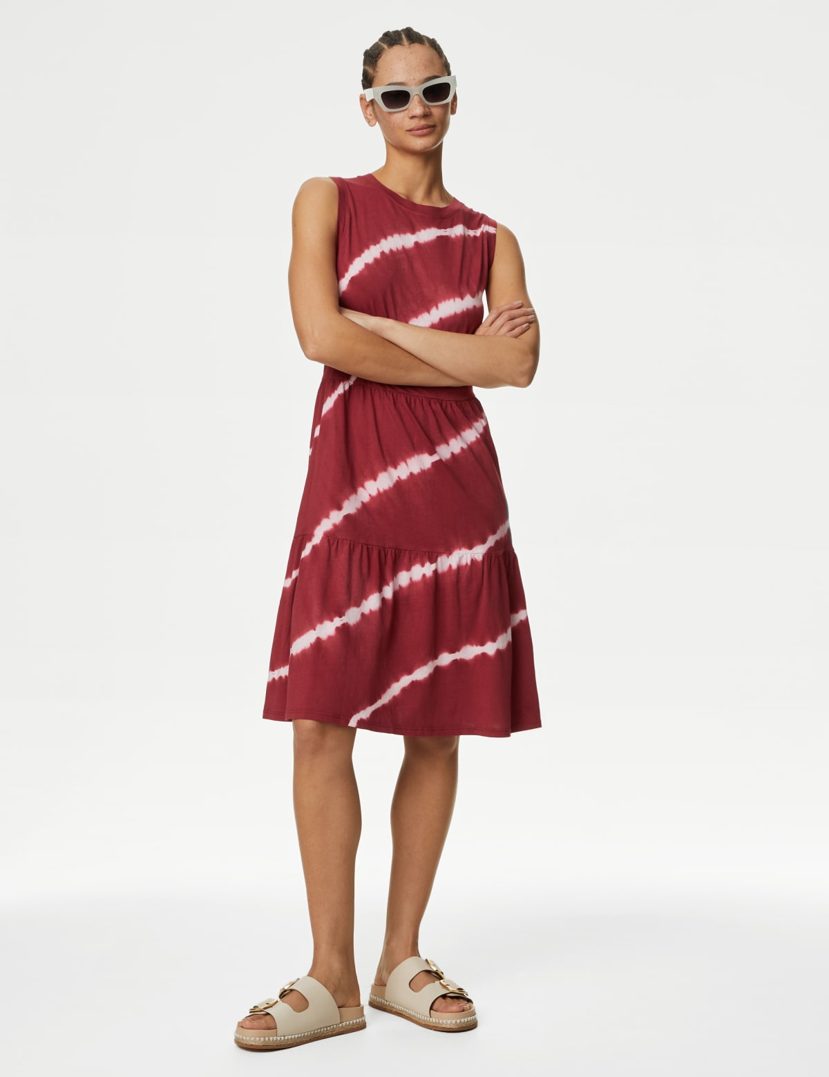 

Marks & Spencer Pure Cotton Printed Knee Length Tiered Dress (FEMALE, RED MIX, 10-PET)