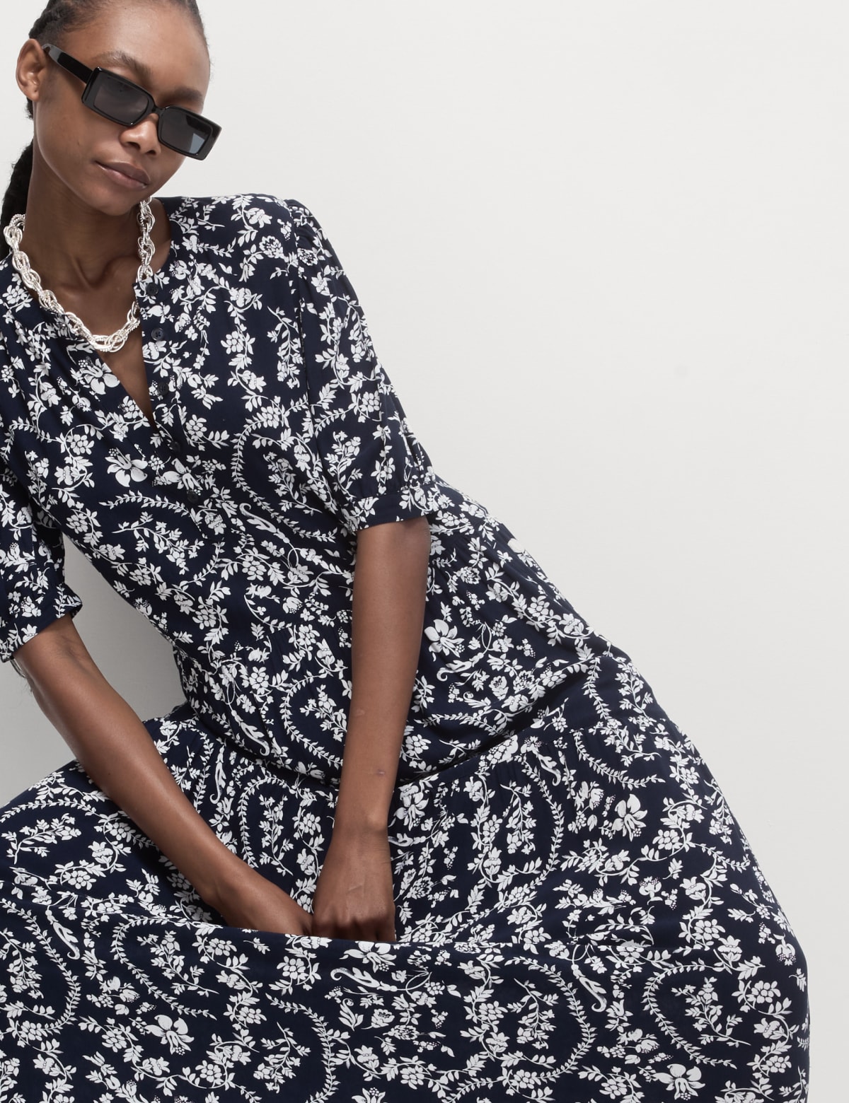 

Marks & Spencer Floral Button Front Midi Tiered Dress (FEMALE, NAVY MIX, 10-PET)