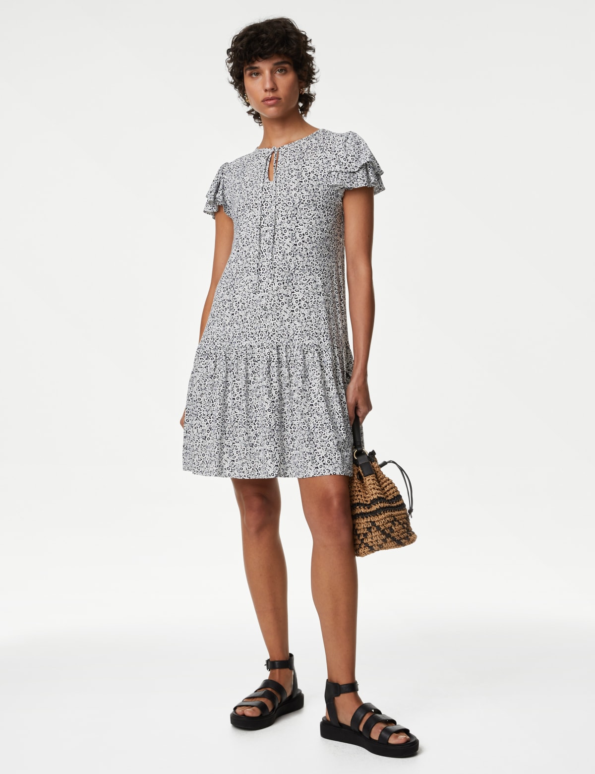 

Marks & Spencer Jersey Printed Tie Neck Mini Smock Dress (FEMALE, NAVY MIX, 6-PET)