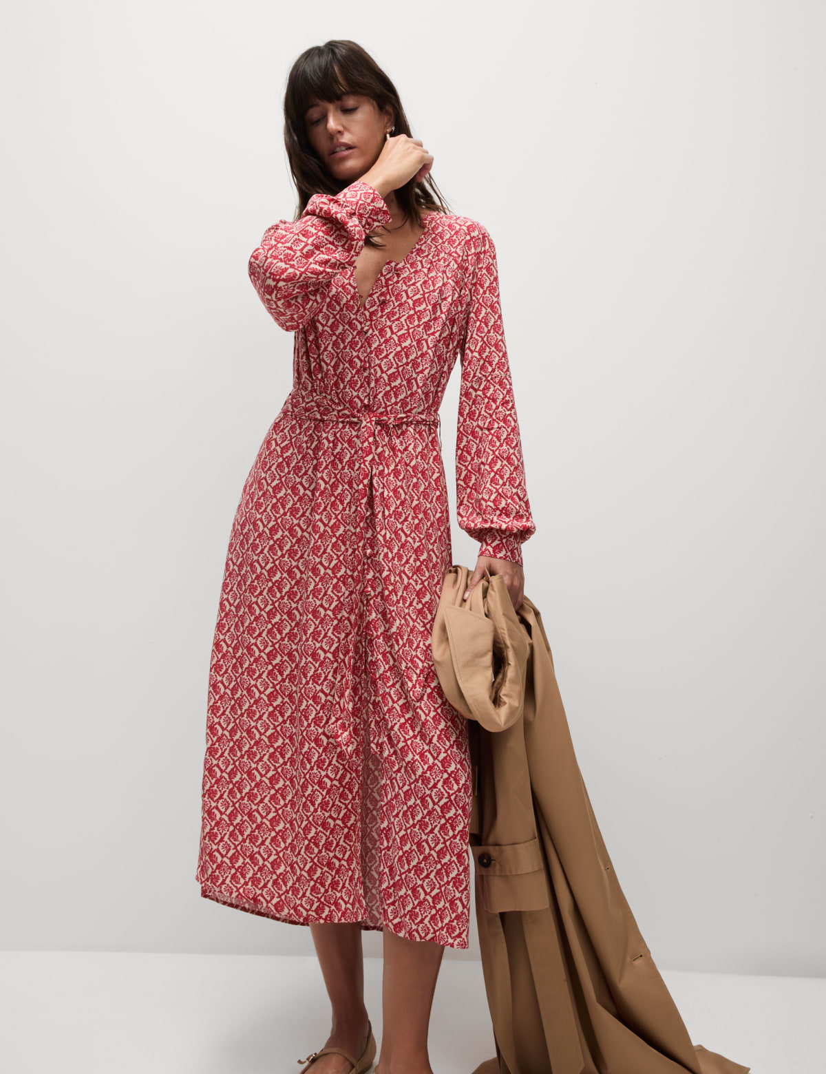 

Marks & Spencer Printed V-Neck Midi Shirt Dress (FEMALE, RED MIX, 16-PET)