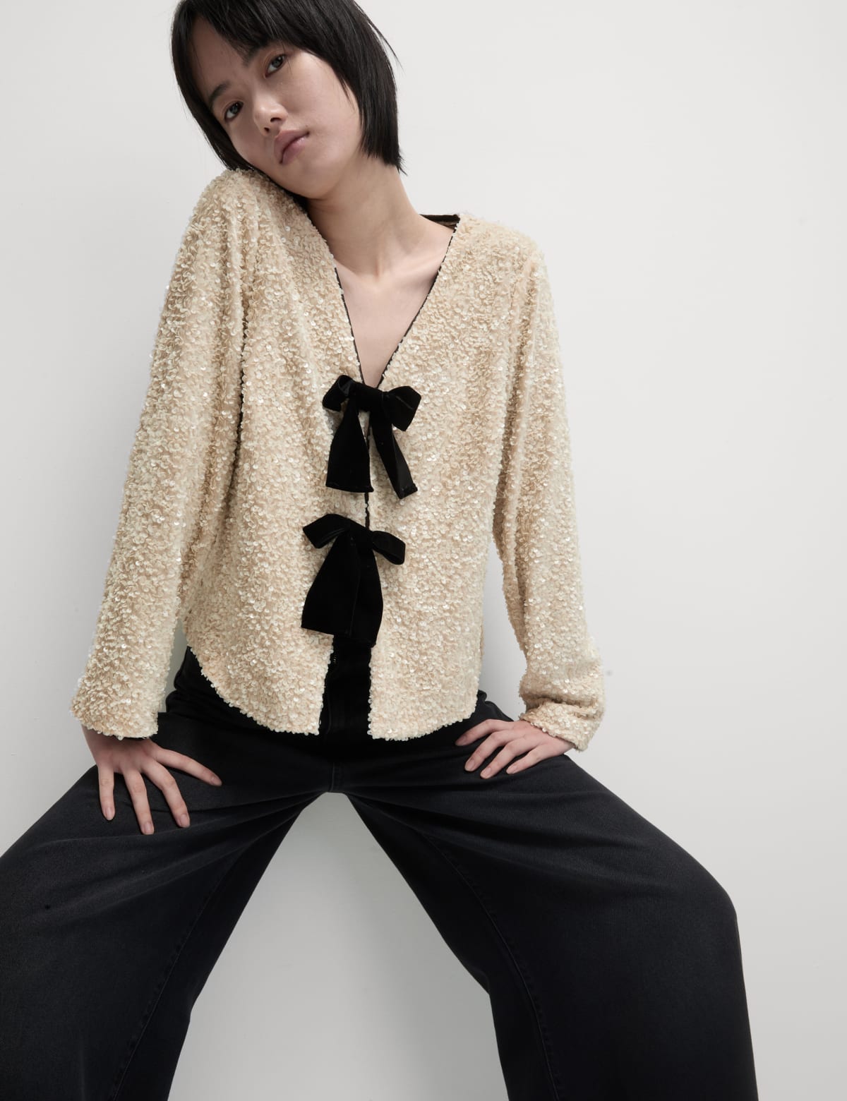 

Marks & Spencer Sequin V-Neck Blouse (FEMALE, IVORY, 14-PET)