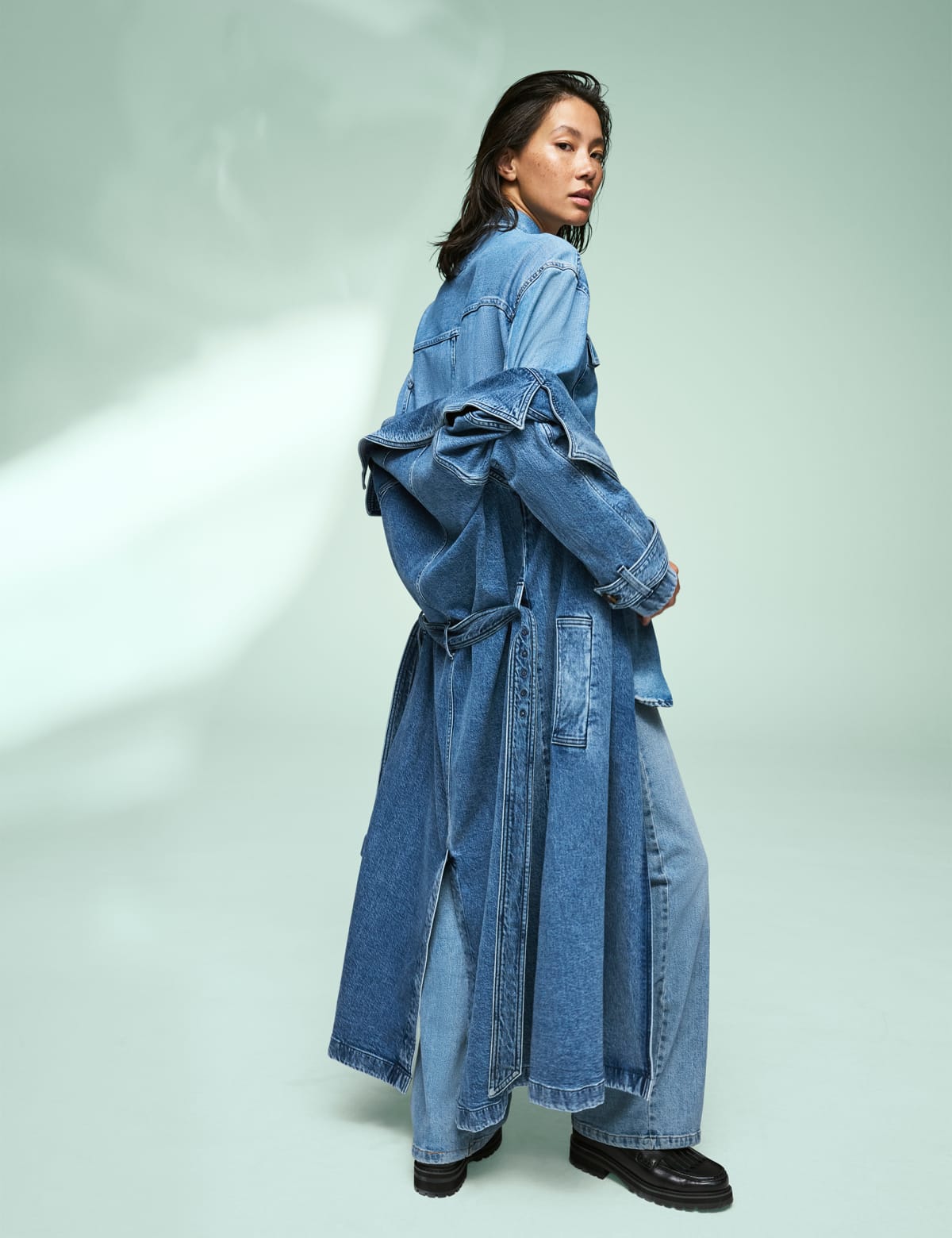 

Marks & Spencer Cotton Rich Denim Belted Trench Coat (FEMALE, MEDIUM INDIGO, 10)