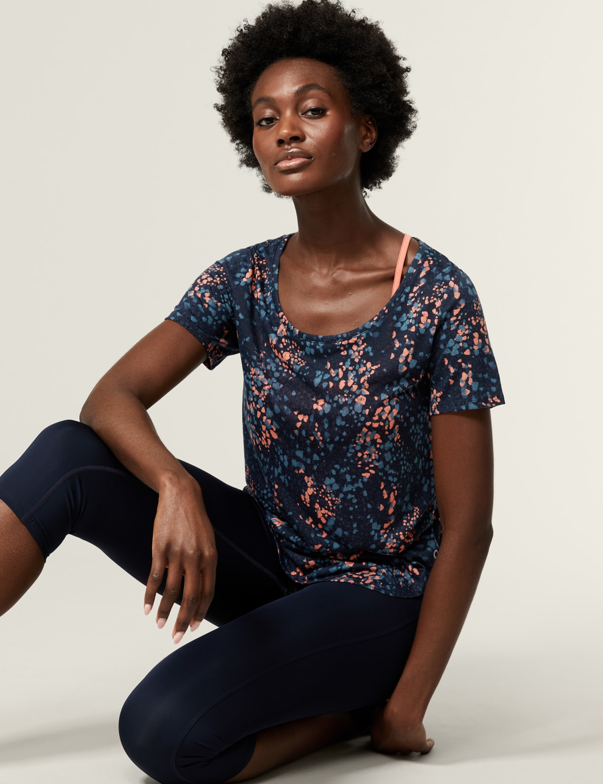 

Marks & Spencer Printed Scoop Neck 2-in-1 T-Shirt (FEMALE, BRIGHT CORAL, 16)