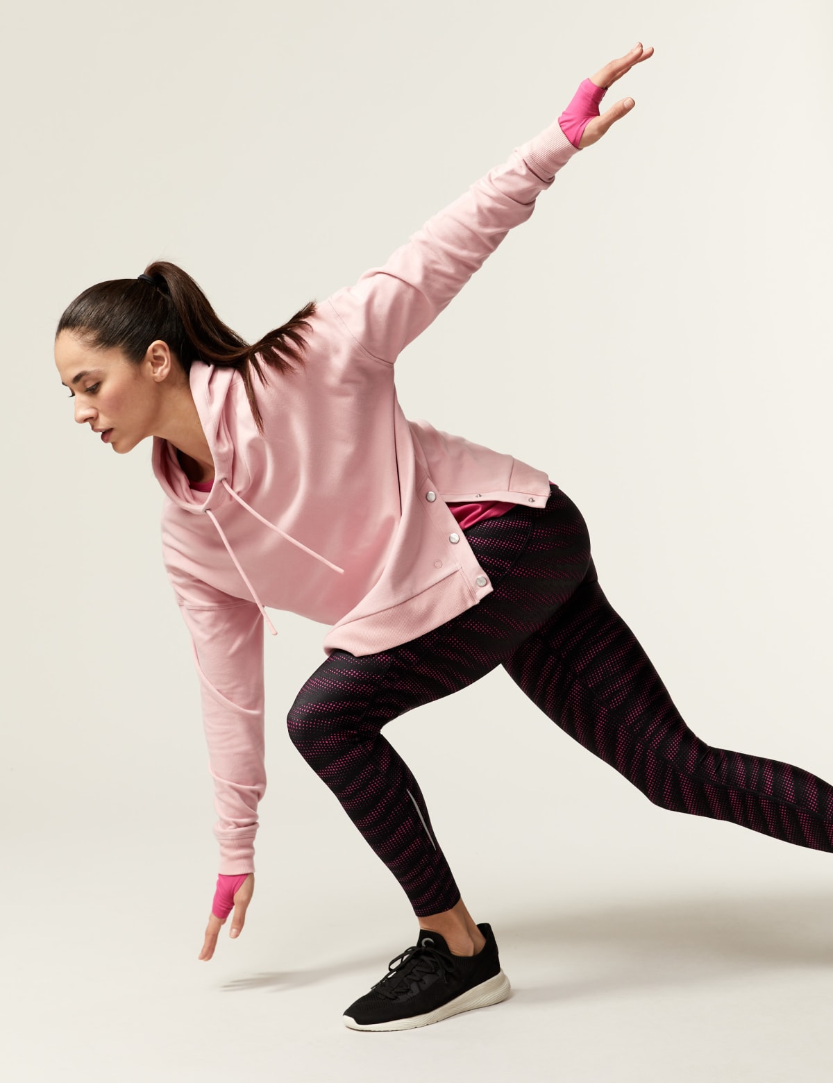

Marks & Spencer Fleece Relaxed Hoodie (FEMALE, DUSTED PINK, 14)