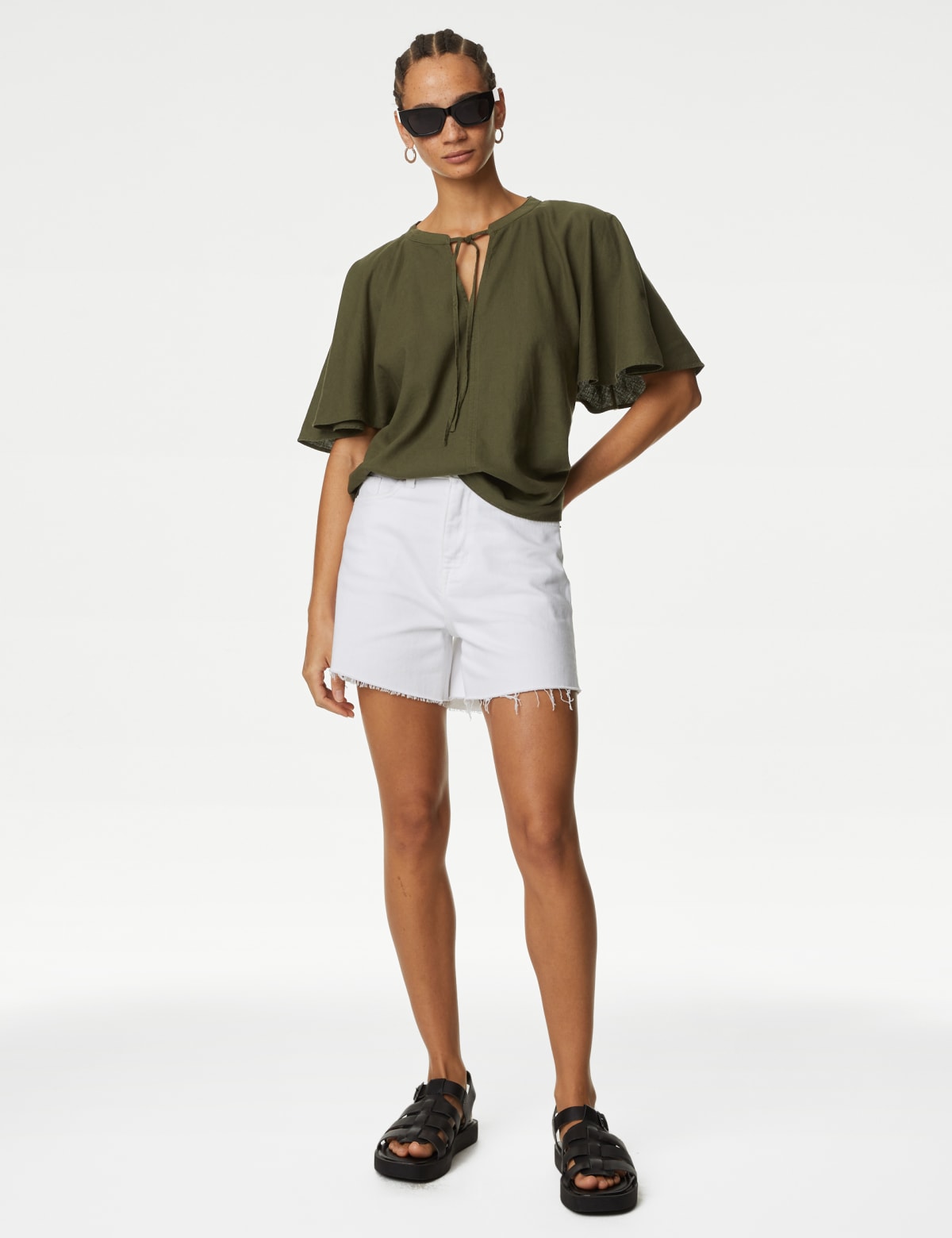 

Marks & Spencer Linen Rich Tie Neck Angel Sleeve Blouse (FEMALE, HUNTER GREEN, 20)