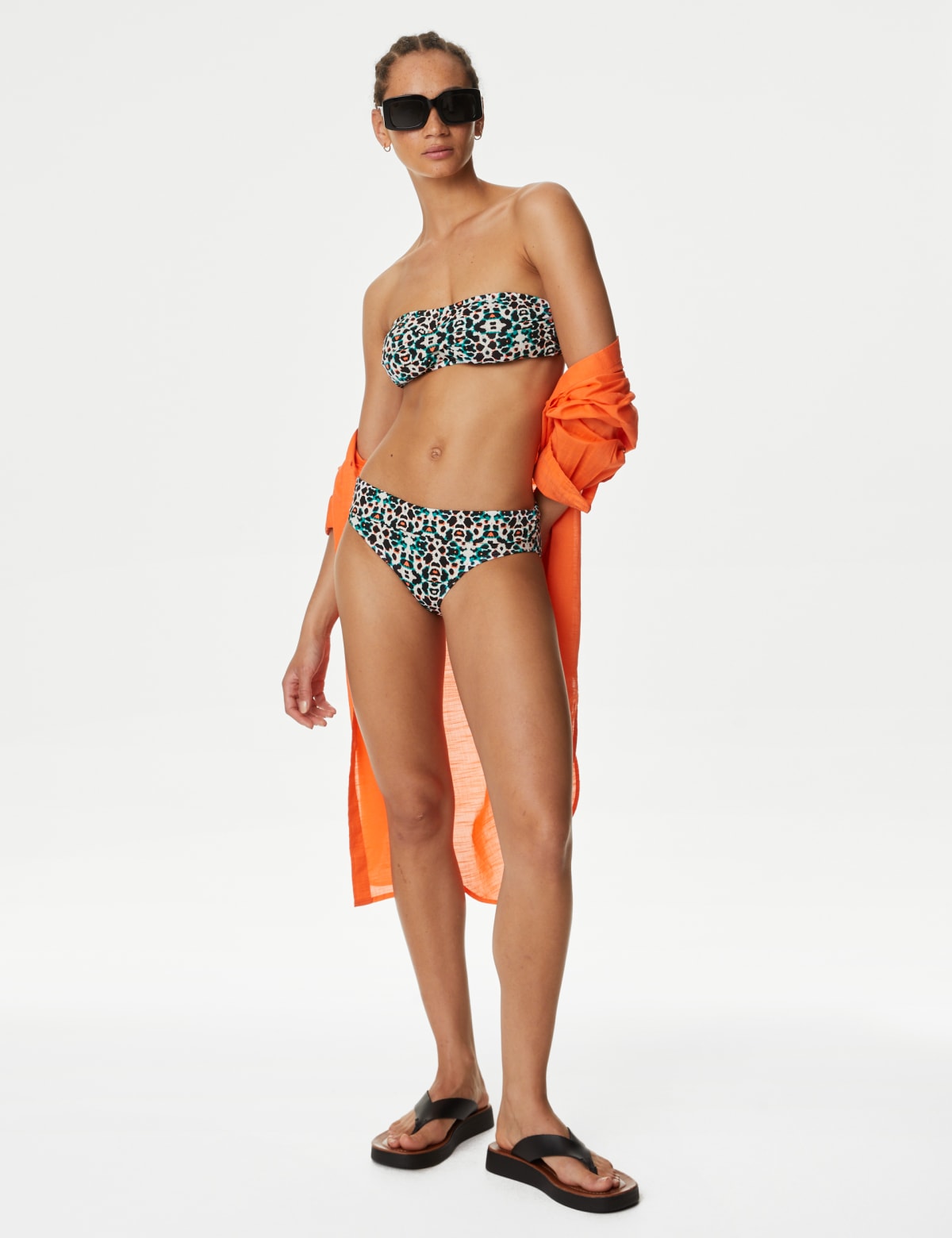 

Marks & Spencer Printed Roll Top Bikini Bottoms (FEMALE, MULTI, 16)