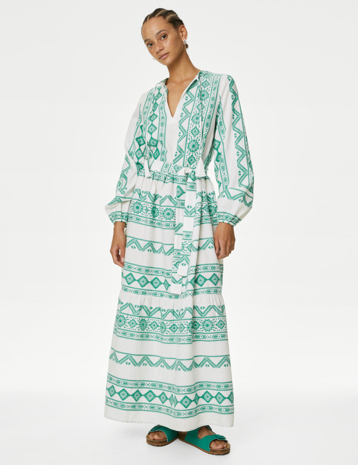 

Marks & Spencer Cotton Rich Jacquard Maxi Beach Dress (FEMALE, GREEN MIX, L)