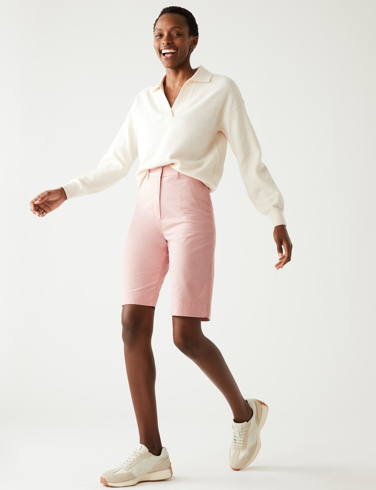 

Marks & Spencer Cotton Rich Knee Length Chino Shorts (FEMALE, PINK, 6)