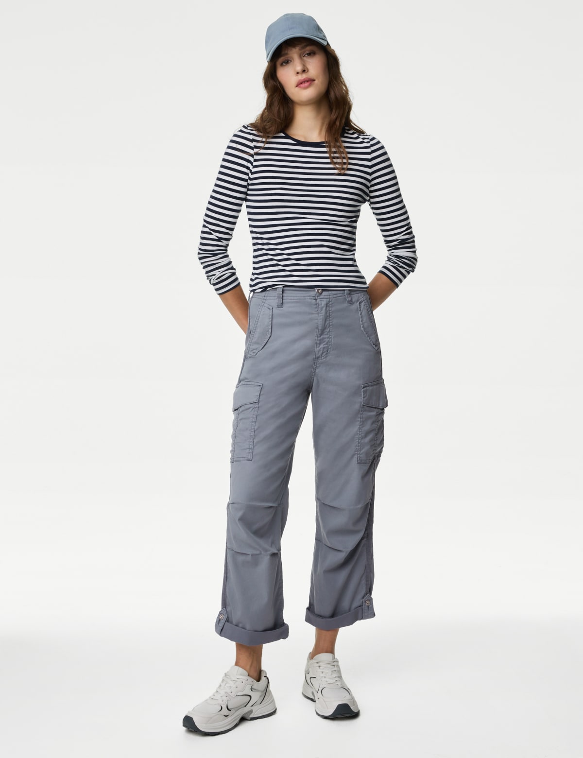 

Marks & Spencer lyocell™ Rich Cargo Tea Dyed Cropped Trousers (FEMALE, GRAPHITE, 20-REG)