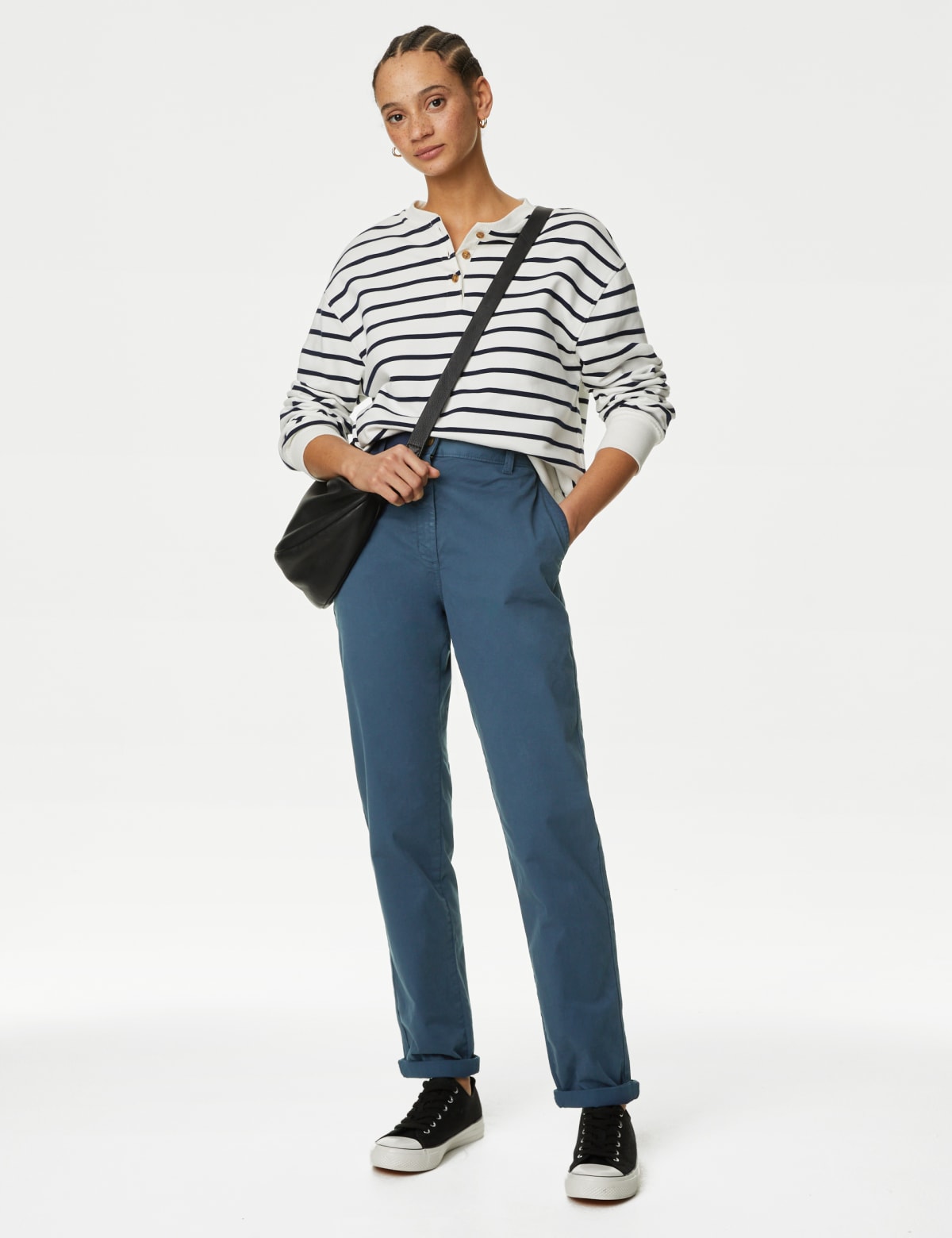 

Marks & Spencer Cotton Rich Tea Dyed Slim Fit Chinos (FEMALE, NAVY, 16-REG)
