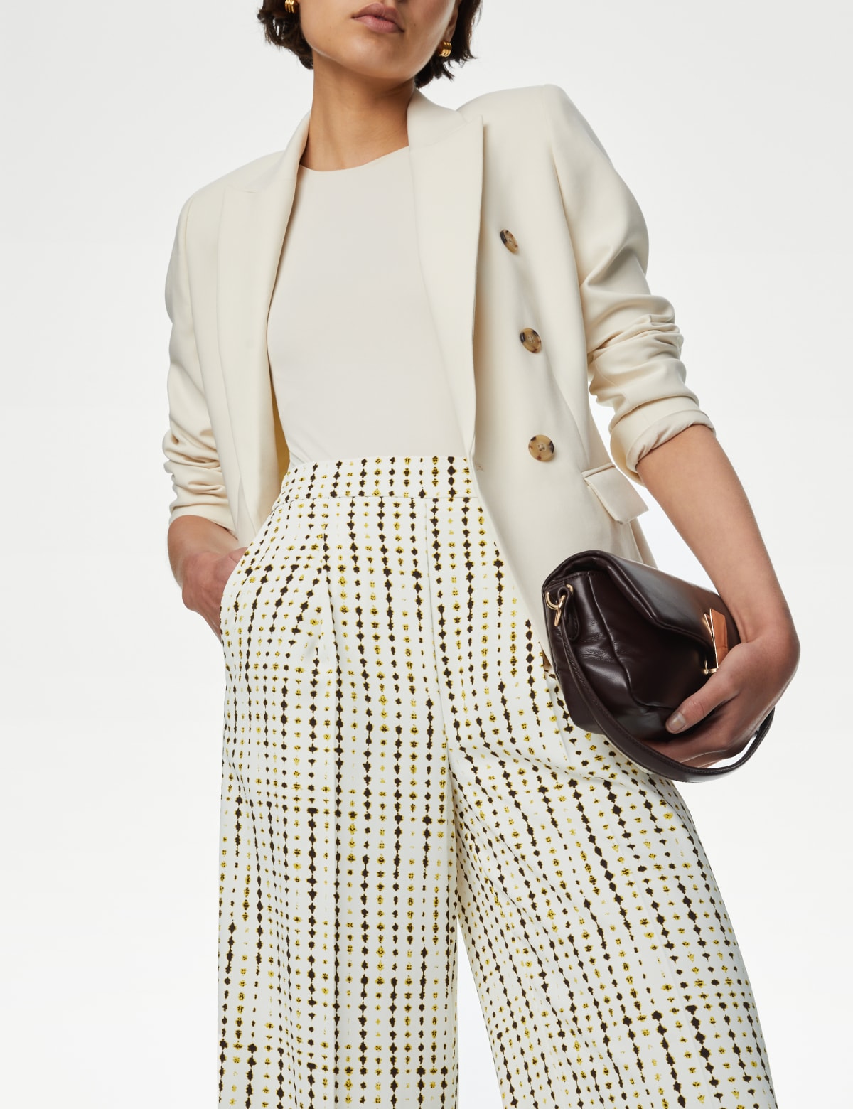 

Marks & Spencer Printed Elasticated Waist Wide Leg Trousers (FEMALE, IVORY MIX, 10-REG)
