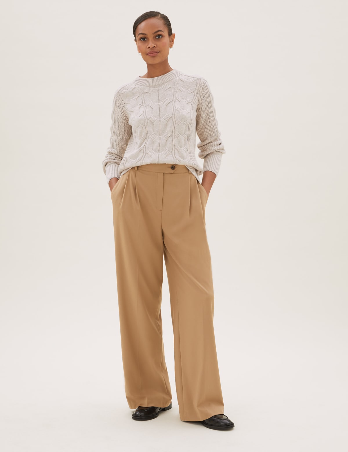 

Marks & Spencer Pleat Front Wide Leg Trousers (FEMALE, PRALINE, 6-SHT)