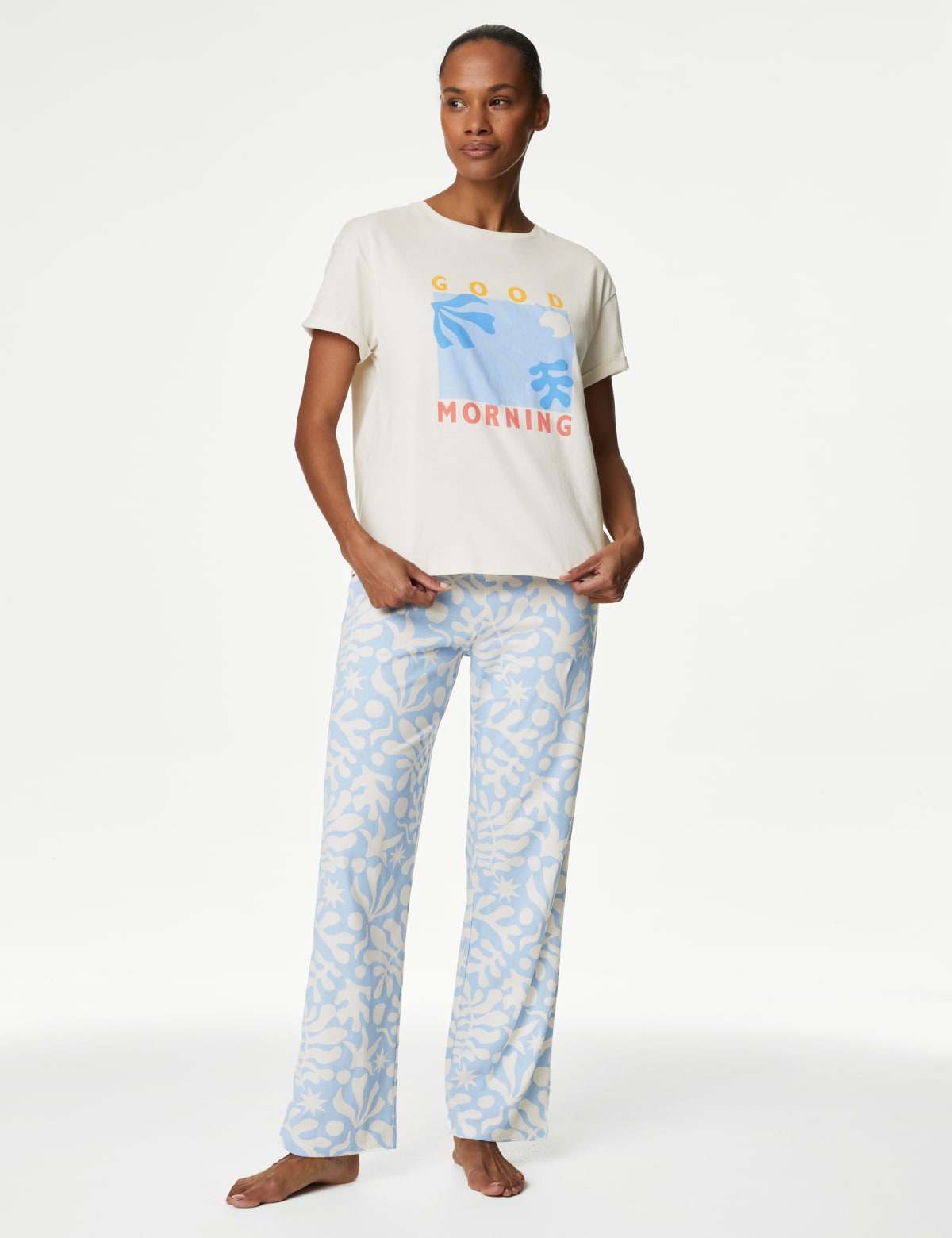 

Marks & Spencer Pure Cotton Printed Pyjama Set (FEMALE, IVORY MIX, L)