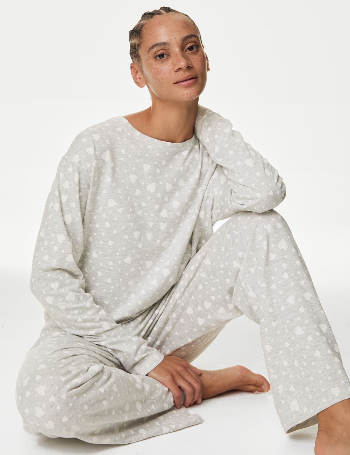 

Marks & Spencer Pure Cotton Printed Pyjama Set (FEMALE, GREY MIX, XL)