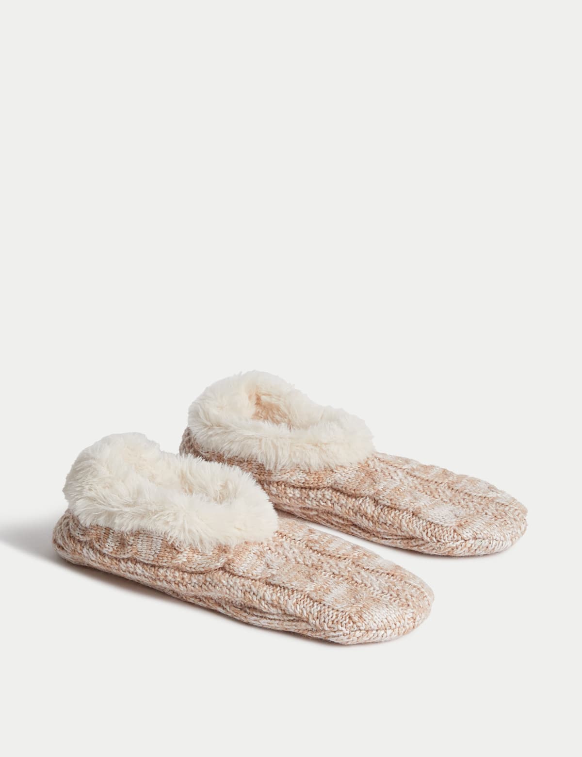 

Marks & Spencer Faux Fur Cable Knit Slipper Socks (FEMALE, CAMEL MIX)