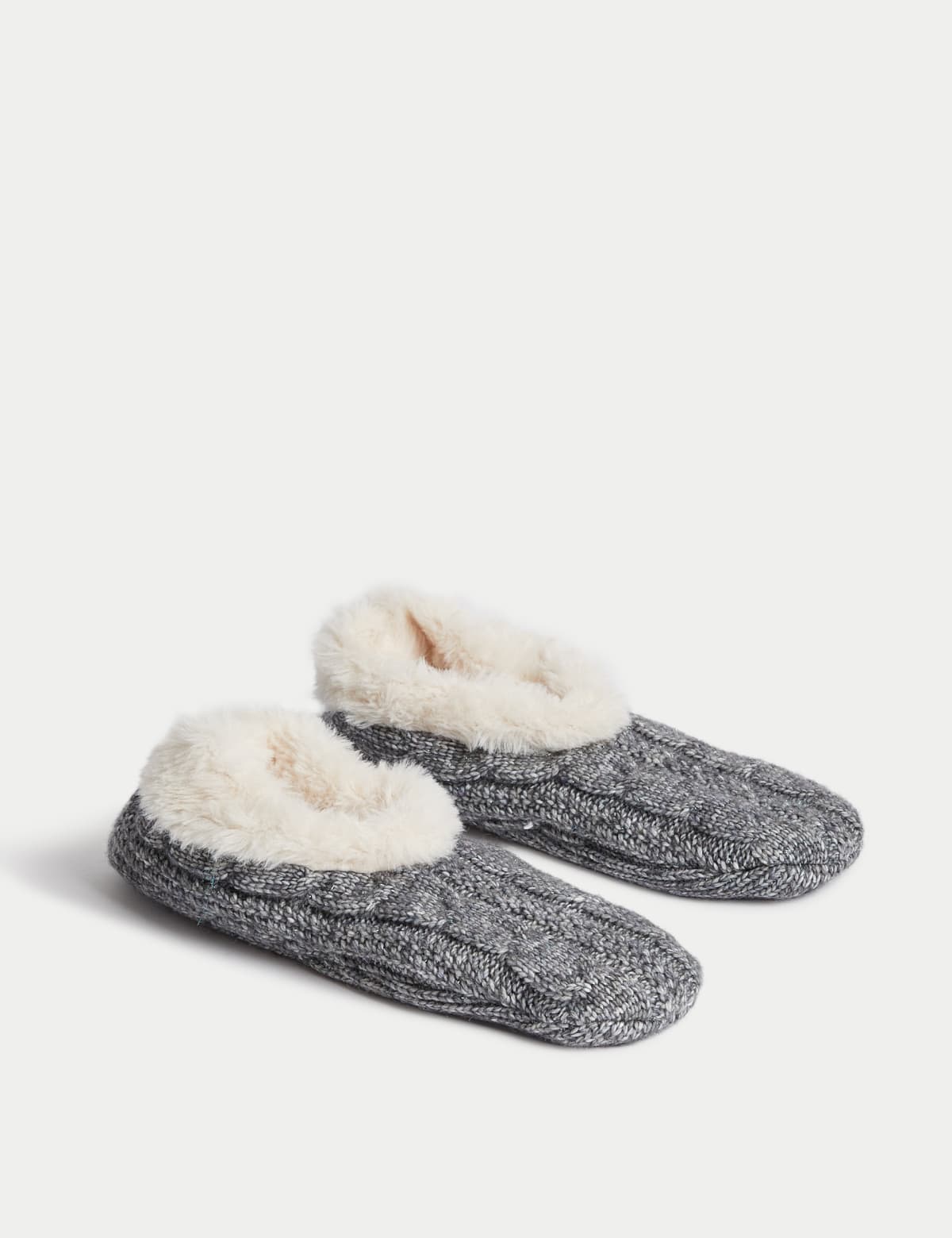 

Marks & Spencer Faux Fur Cable Knit Slipper Socks (FEMALE, CHARCOAL MIX)