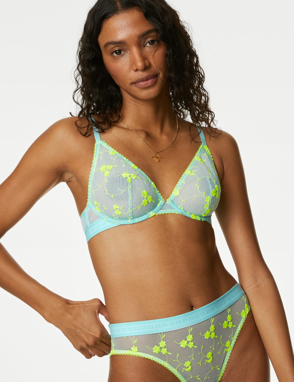 

Marks & Spencer Emilia Embroidered Wired Plunge Bra (FEMALE, LIGHT TURQUOISE, 38-B)