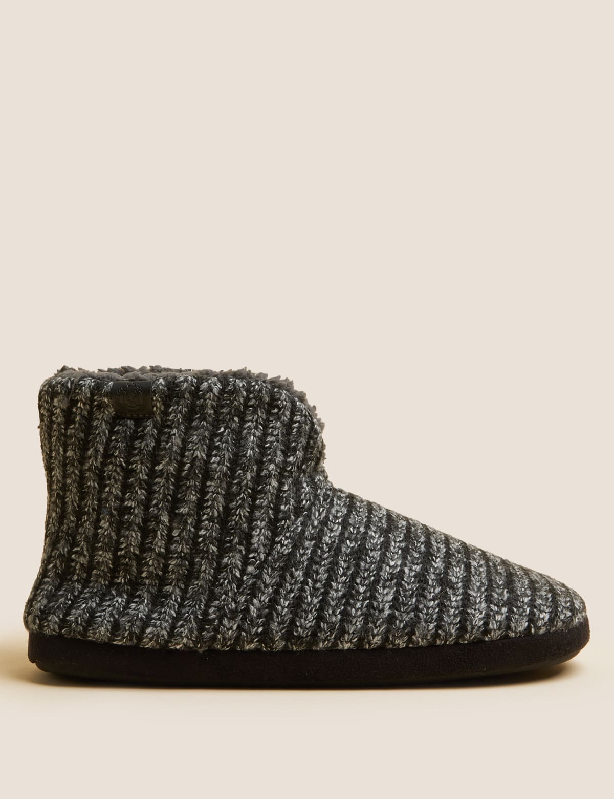 

Marks & Spencer Fleece Lined Slipper Boots with Freshfeet™ (MALE, GREY, 8)