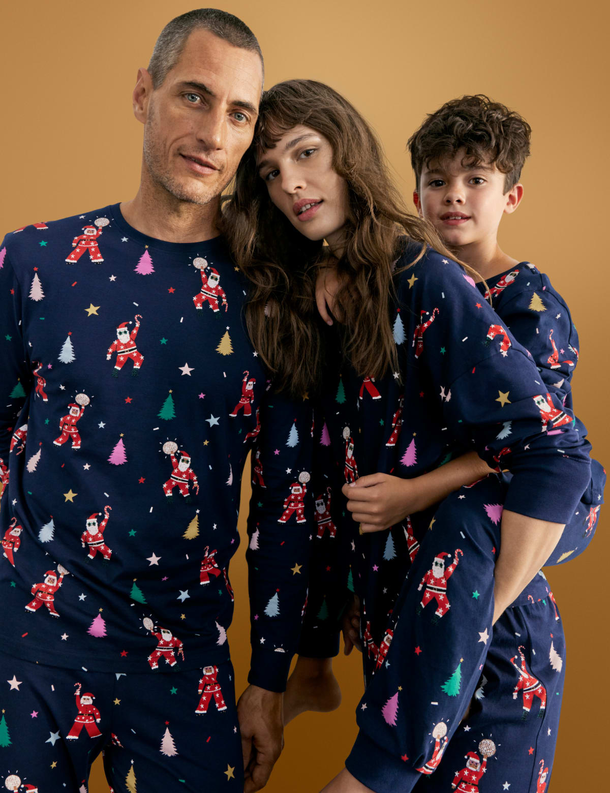 

Marks & Spencer Men's Disco Santa Family Christmas Pyjama Set (MALE, NAVY MIX, XL)