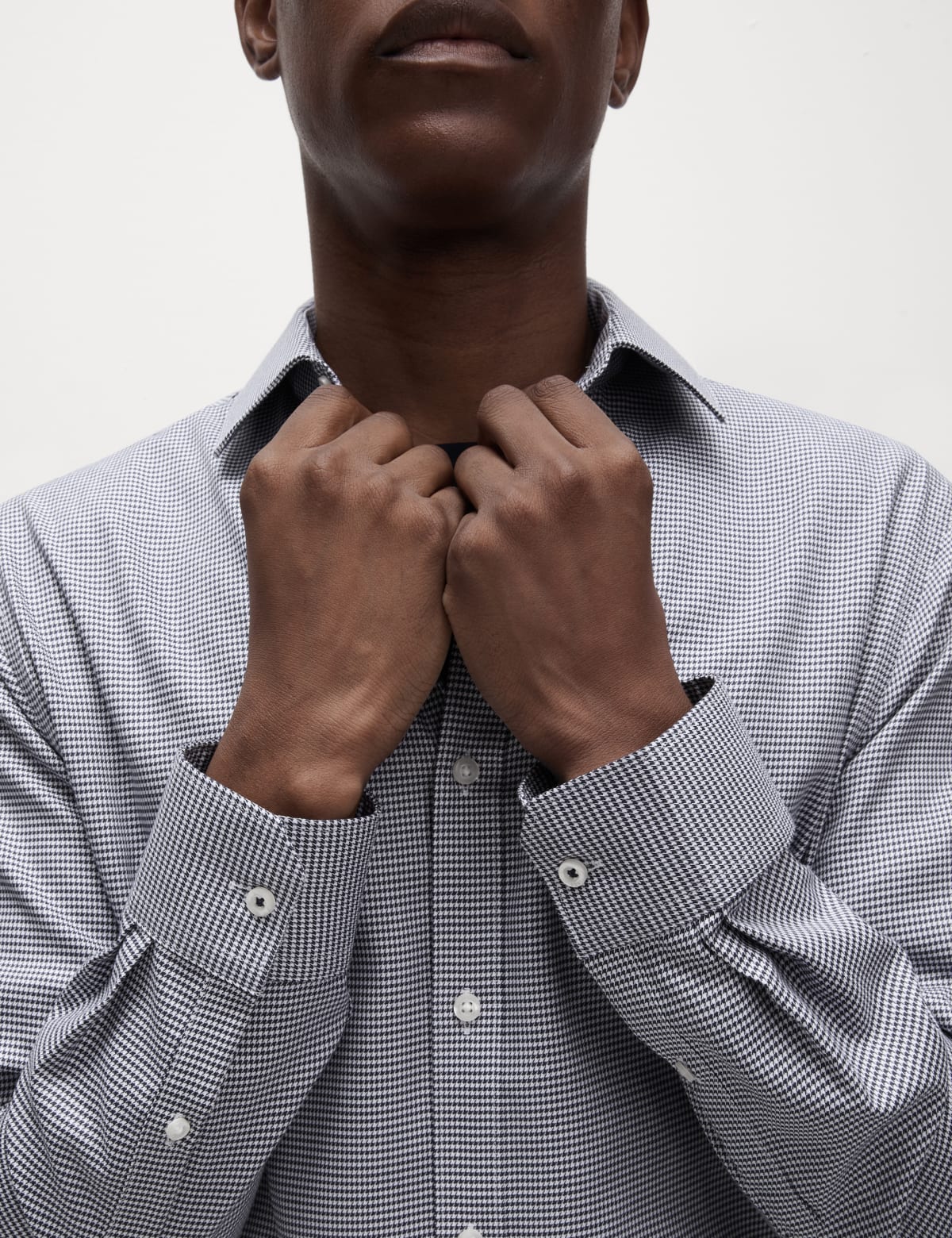 

Marks & Spencer Slim Fit Non Iron Pure Cotton Houndstooth Shirt (MALE, NAVY MIX, M)