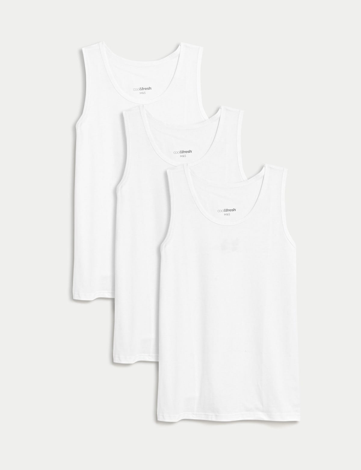 

Marks & Spencer 3pk Cool & Fresh™ Sleeveless Vests (MALE, WHITE, XL)