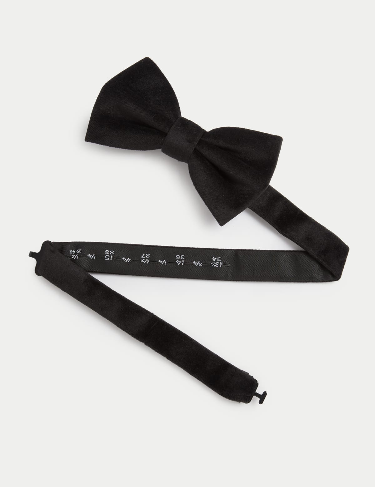 

Marks & Spencer Velvet Bow Tie (MALE, BLACK)