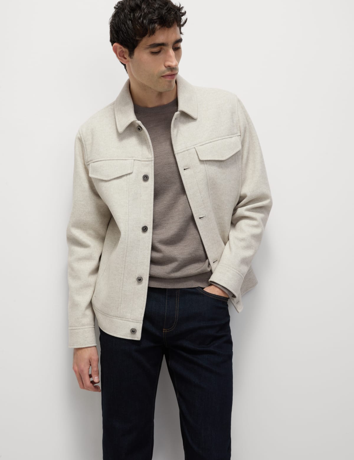 

Marks & Spencer Collared Shacket (MALE, WINTER WHITE, M)