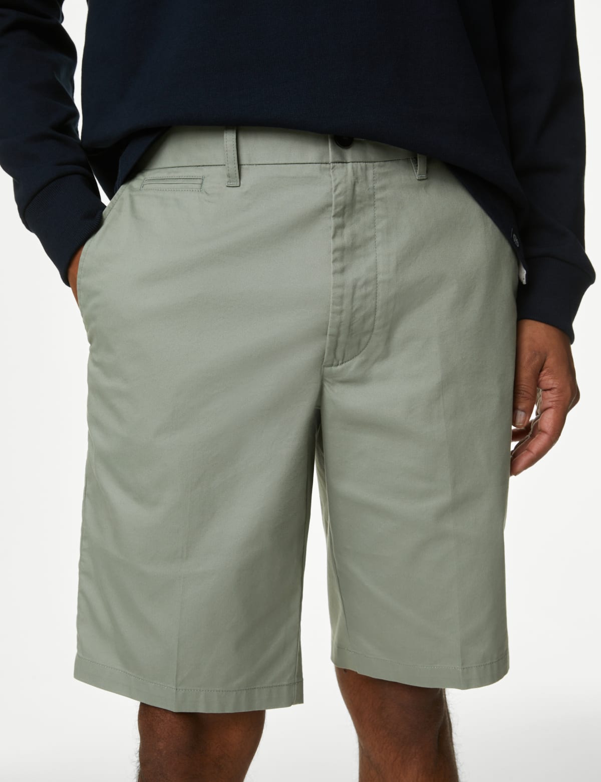

Marks & Spencer Cotton Mix Plain Regular Fit Chino Shorts (MALE, SAGE, 40-REG)