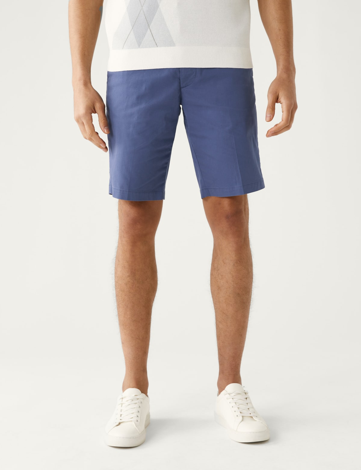 

Marks & Spencer Cotton Mix Plain Regular Fit Chino Shorts (MALE, INDIGO, 38-REG)