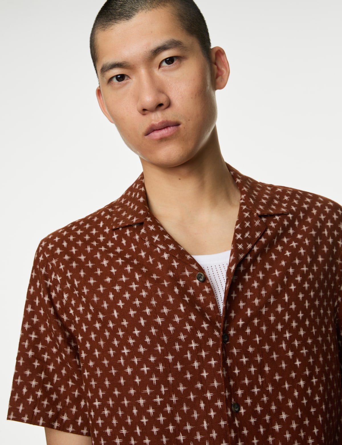

Marks & Spencer Easy Iron Linen Blend Printed Shirt (MALE, RUSSET, M-REG)