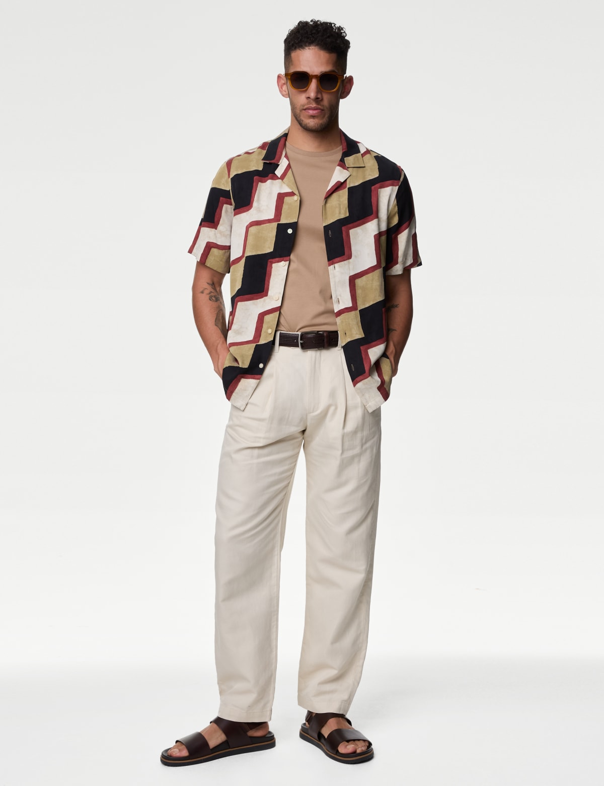 

Marks & Spencer Twill Cuban Collar Shirt (MALE, MULTI, L)