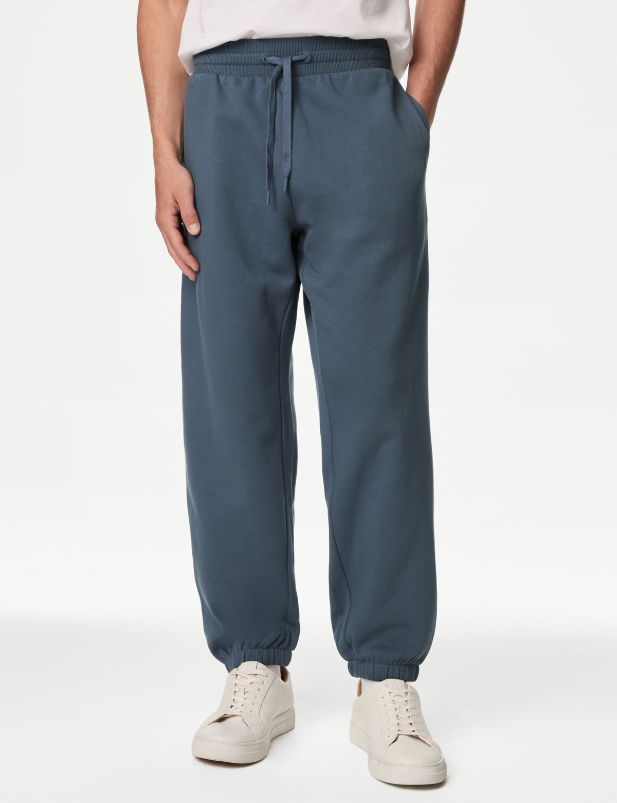 

Marks & Spencer Cotton Rich Oversized Joggers (MALE, AIR FORCE BLUE, S-REG)