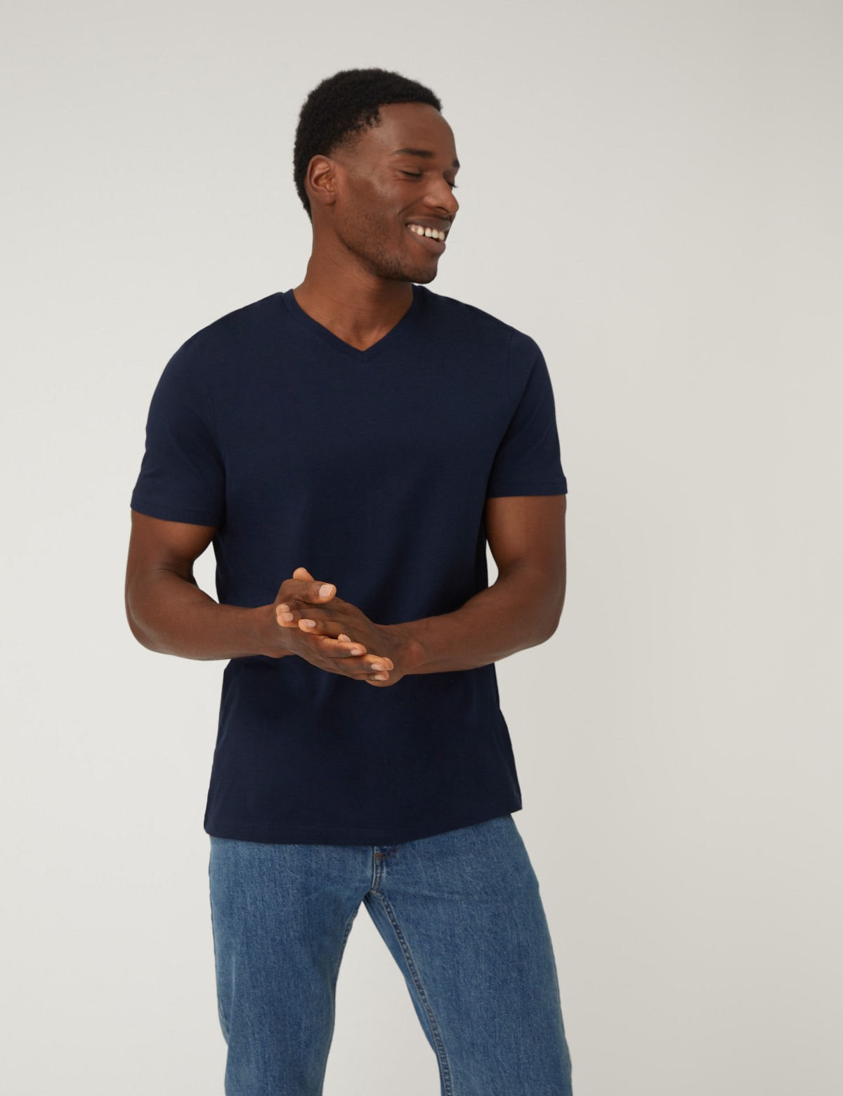 

Marks & Spencer Pure Cotton V-Neck T-Shirt (MALE, DARK NAVY, L-REG)