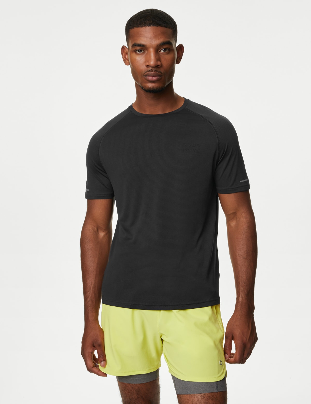 

Marks & Spencer Quick Dry Training T-Shirt (MALE, BLACK, M-STD)