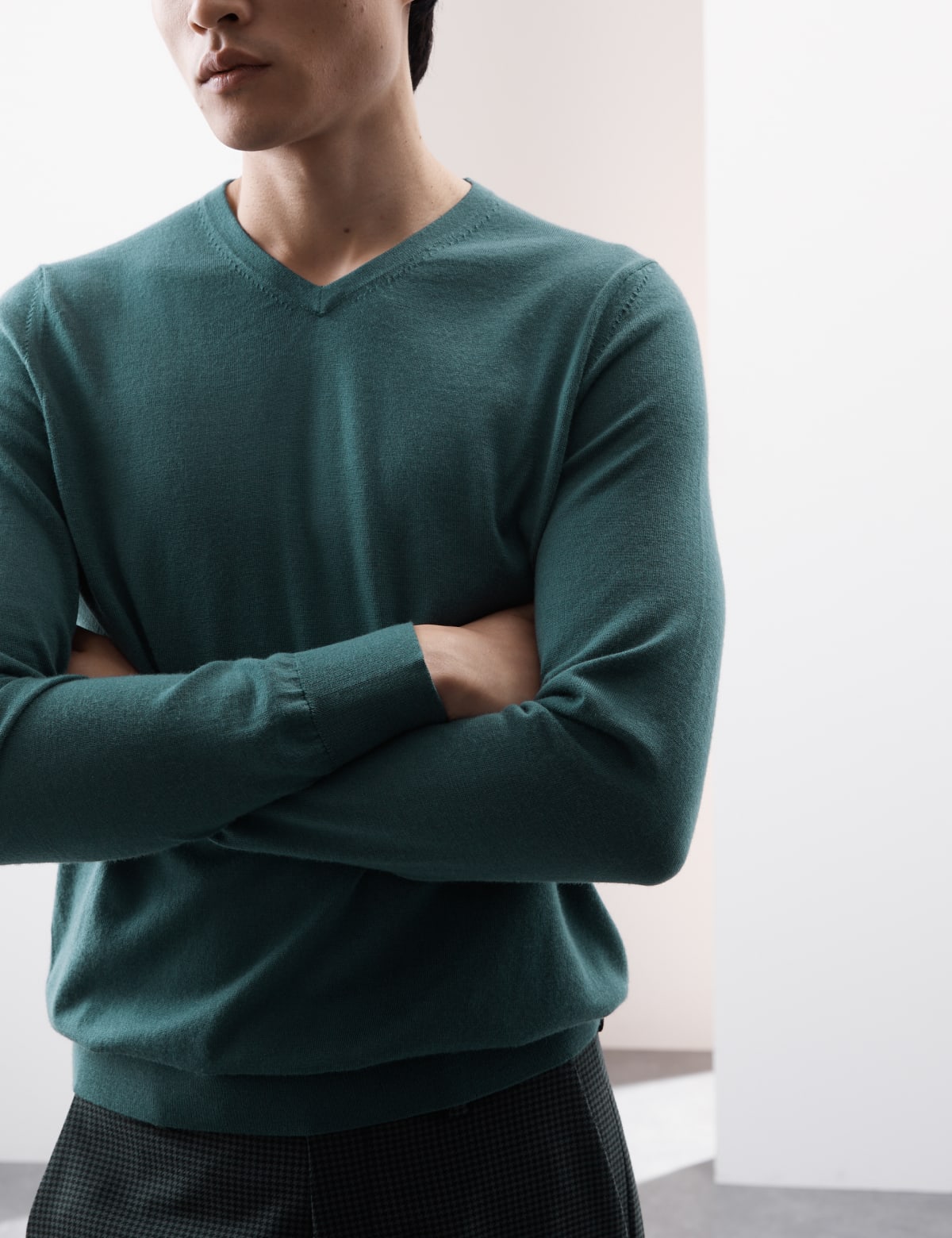 

Marks & Spencer Pure Extra Fine Merino Wool V-Neck Jumper (MALE, PETROL GREEN, S-REG)